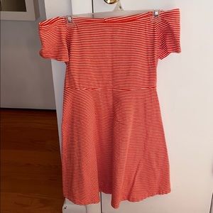 Old navy strapless dress only worn once